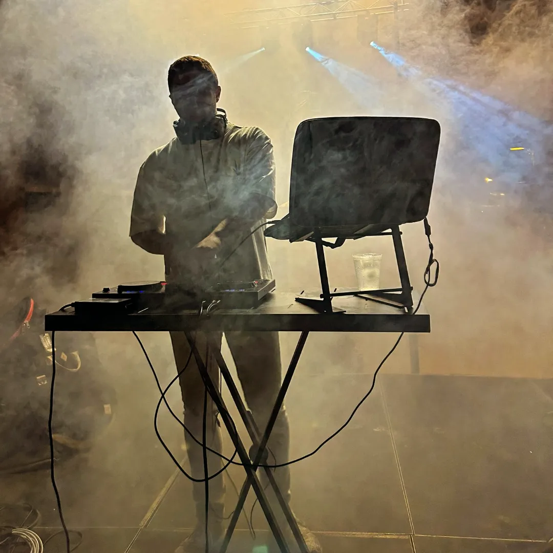 DJ Lolo Rivas